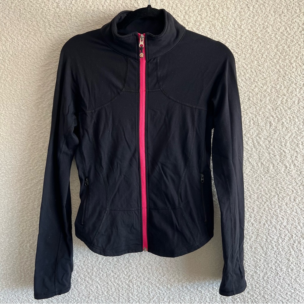 Lululemon Women’s Rare‎ Vintage Define Jacket Luon Full Zip Up Black/Pink Size 6